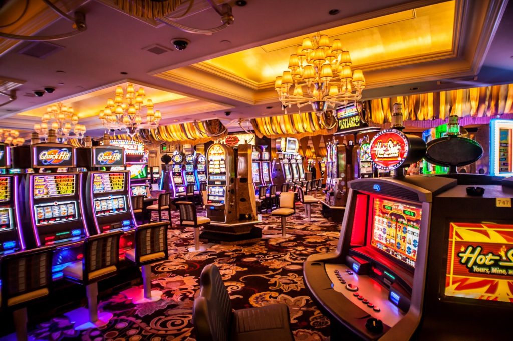 A Journey into the World of Online Gaming Slots